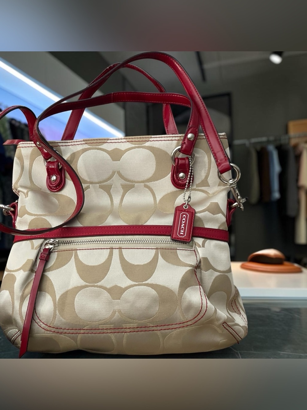 Coach signature canvas, dual  handle champagne and red with front pocket 🔥
